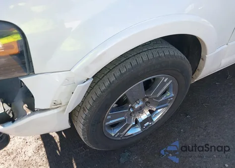 2010 Ford Expedition Limited from USA, damaged, VIN 1FMJU1K52AEB73011